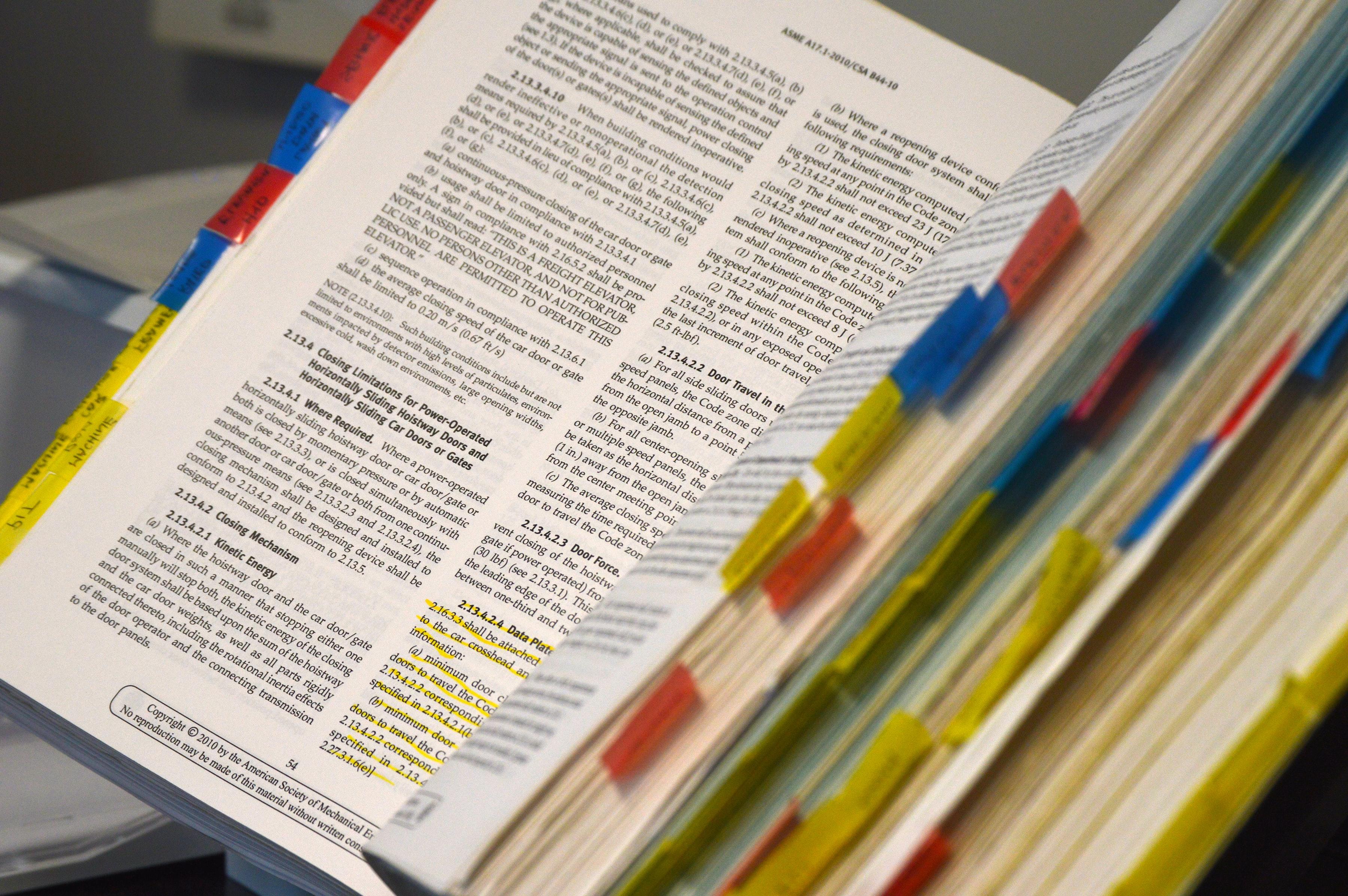 8 Steps to Create an Effective Procurement Process Manual