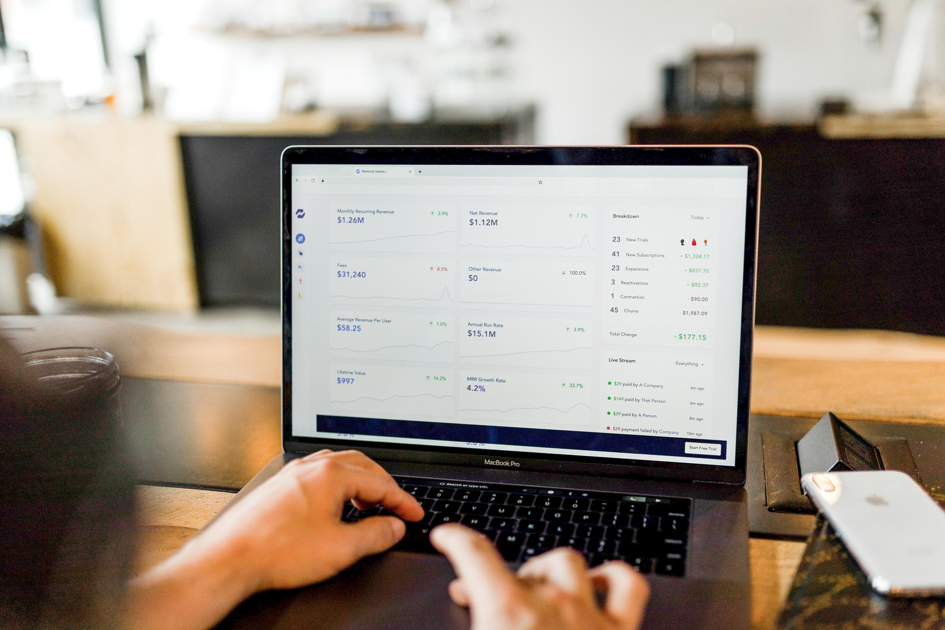 6 Benefits of Using Purchase Orders for Small Manufacturers