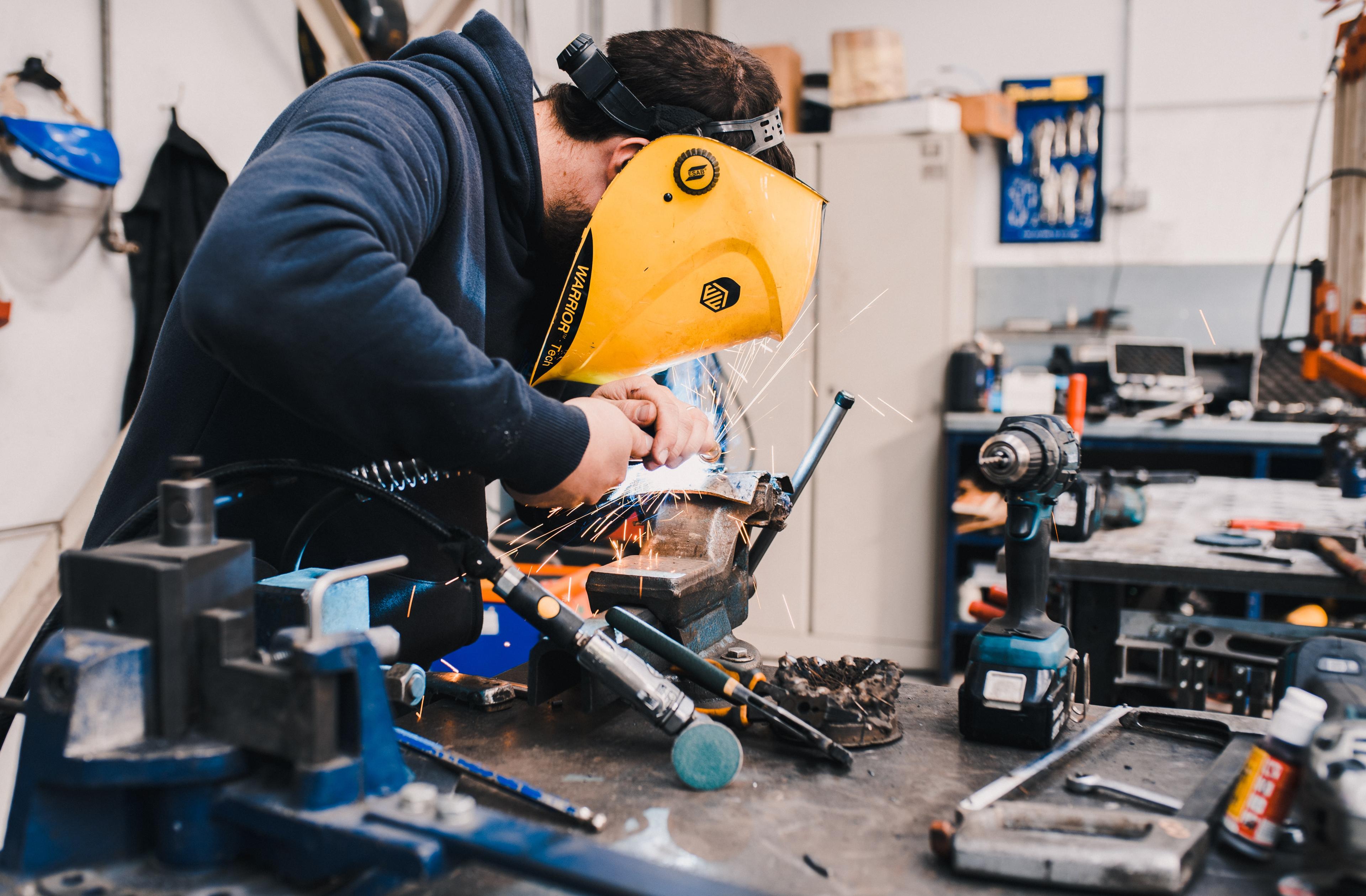 9 Contract Manufacturing Best Practices to Ensure Success