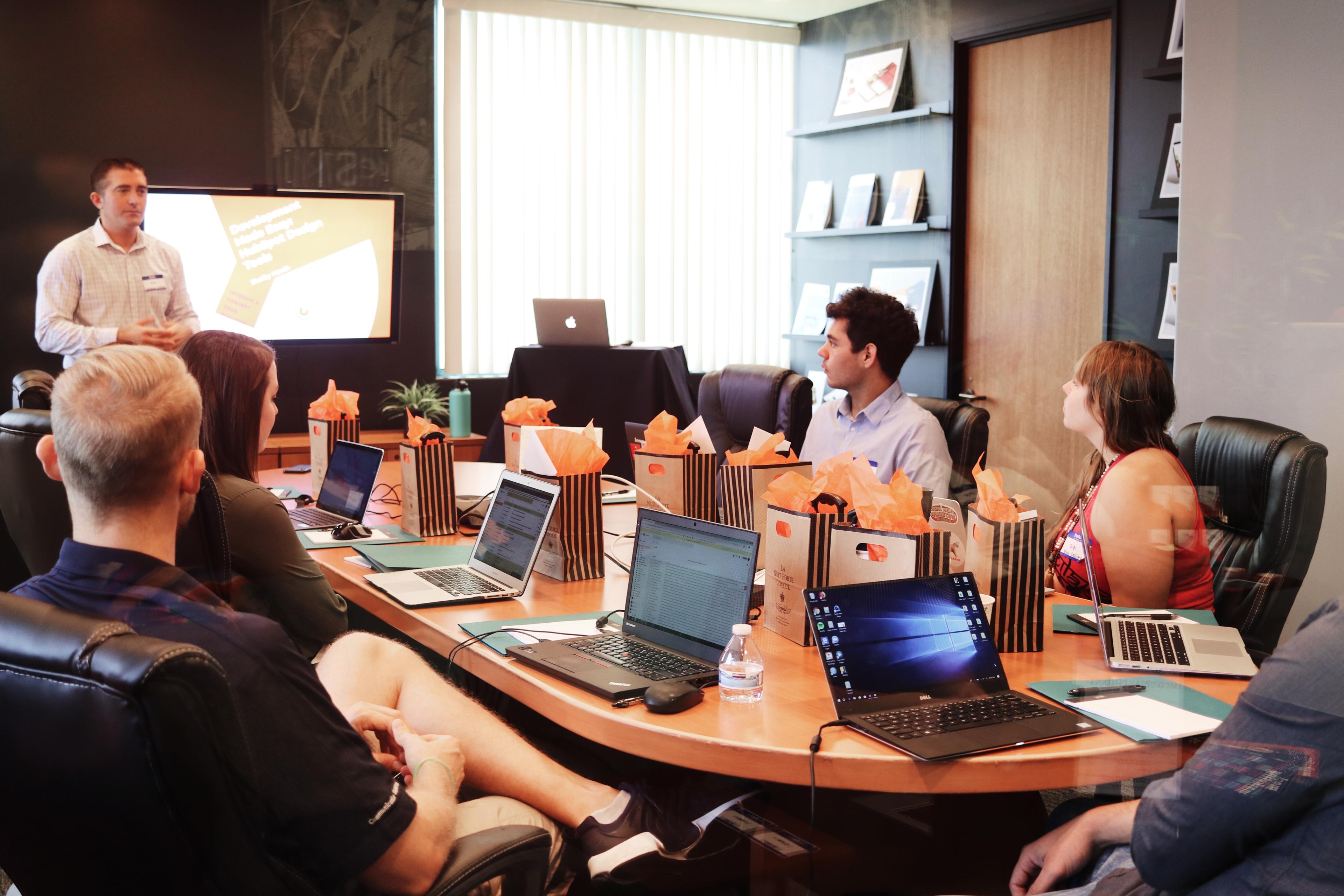10 Steps for Effective and Impactful Procurement Software Training for Teams