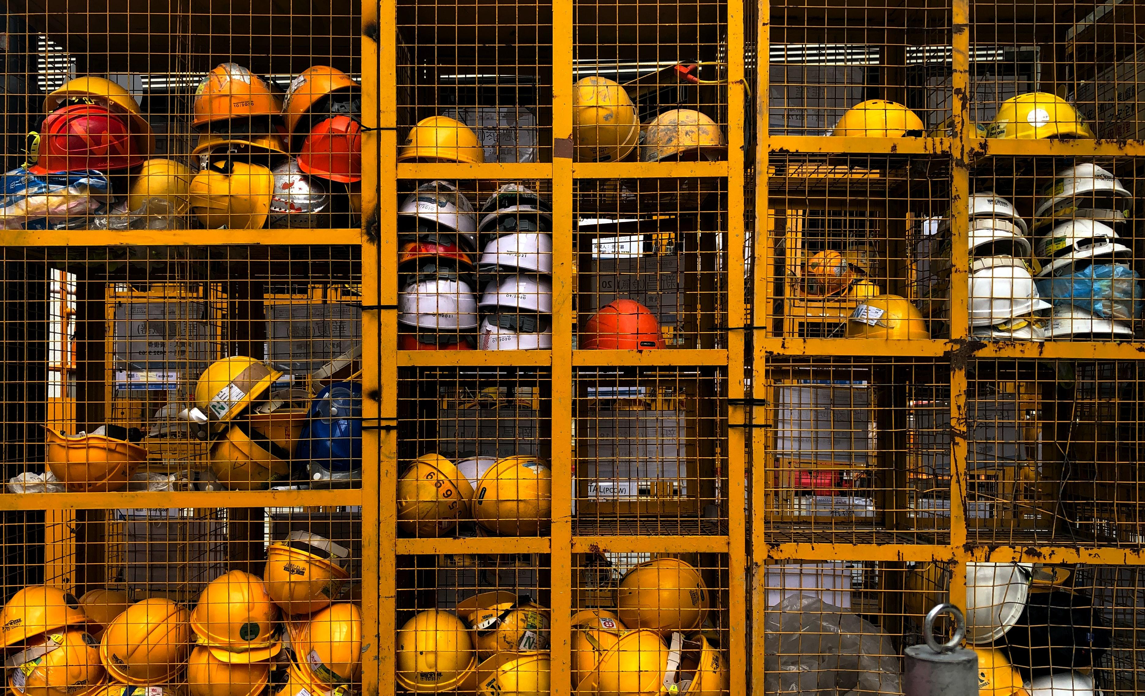Leveraging Purchase Orders for Minimizing Supply Chain Risk