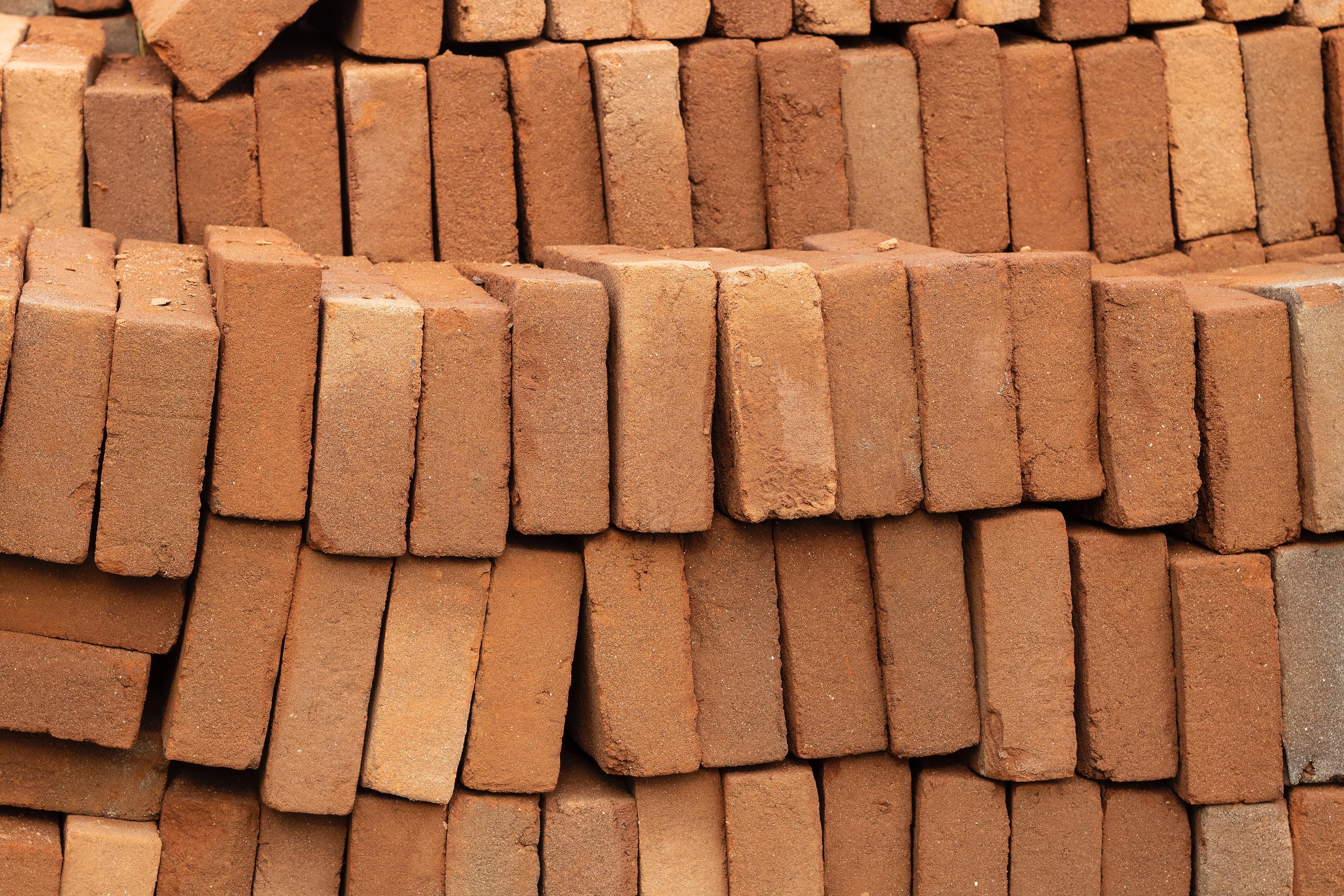 Building a Competitive Edge: The Power of Procurement Tools in Construction